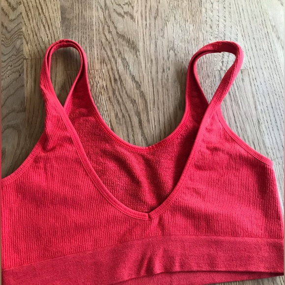 Urban Outfitters Ribbed Bralette - Picture 3 of 5